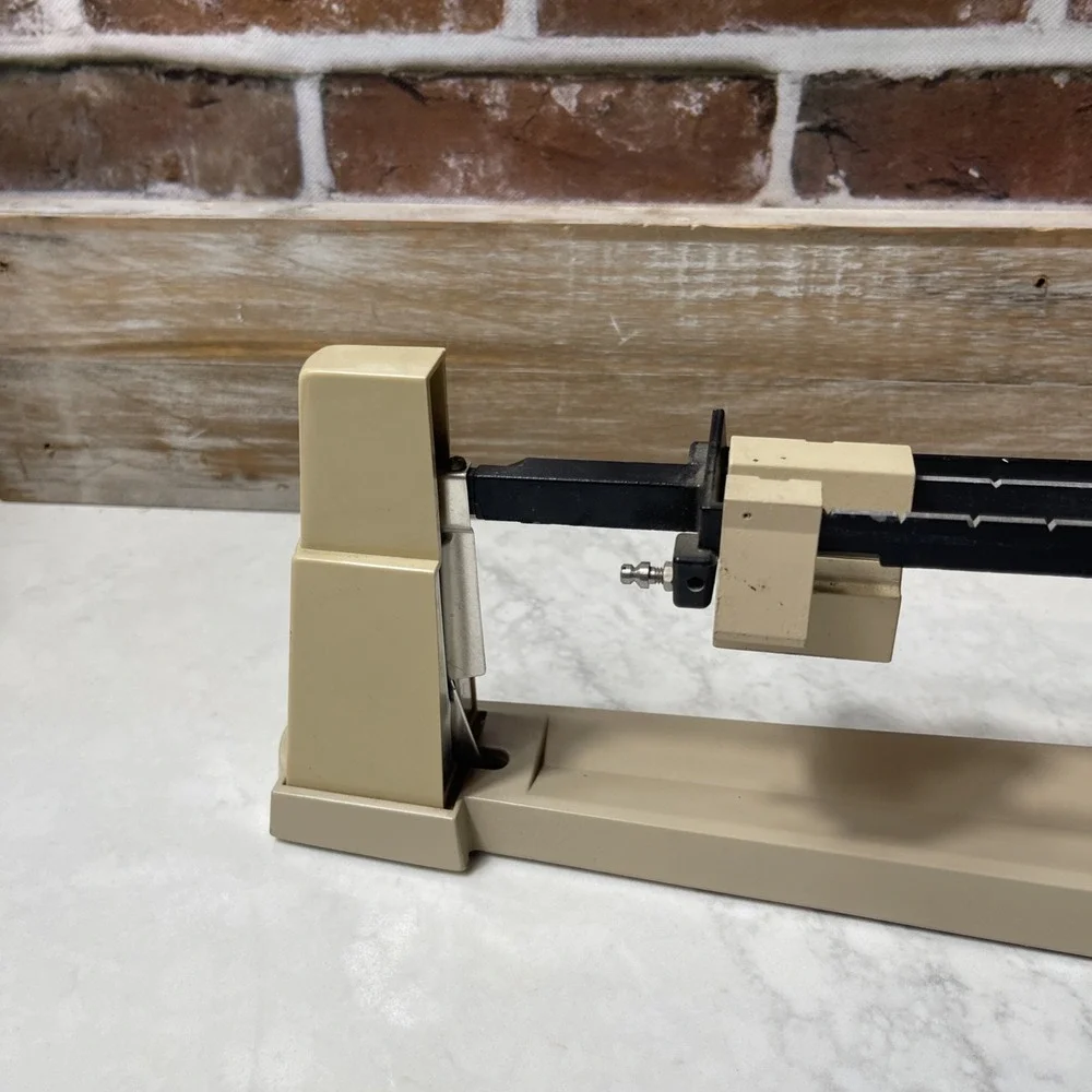 OHAUS TRIPLE BEAM BALANCE 700 / 800 SERIES 2610g 5lb 2oz CAPACITY SCALE